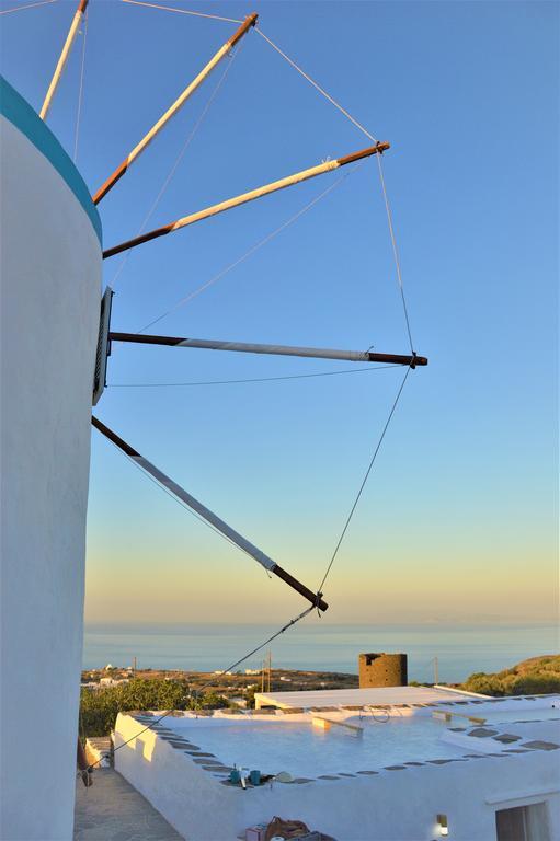 Windmill Arades Suite Apollonía Exterior foto