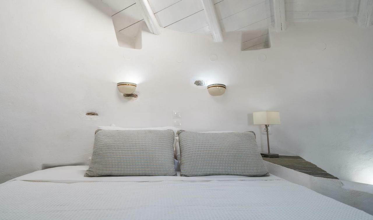 Windmill Arades Suite Apollonía Exterior foto