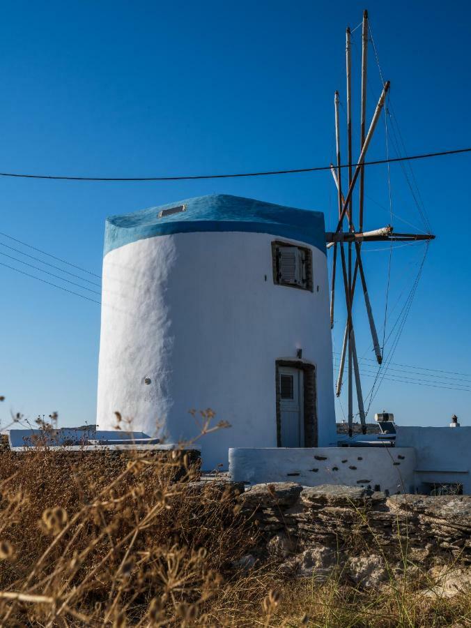 Windmill Arades Suite Apollonía Exterior foto