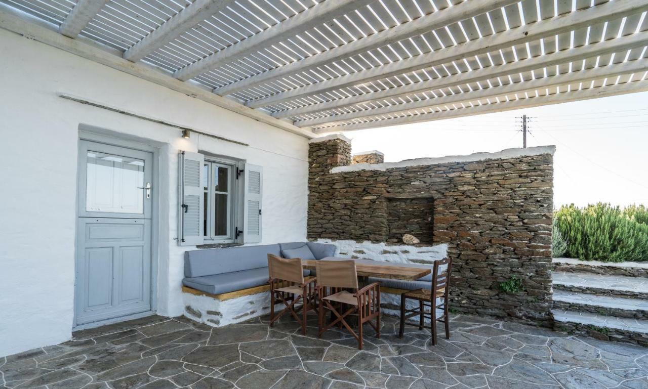 Windmill Arades Suite Apollonía Exterior foto